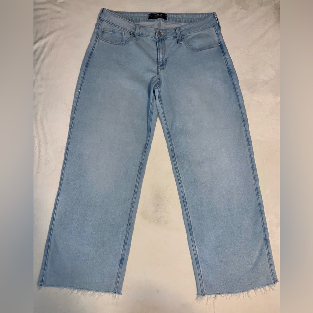 Hollister-Women’s jeans-Wide leg/Baggy/Size 31